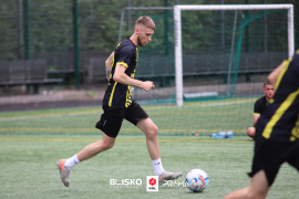 <a href="https://st.getinfootball.com/albums/1101933/6a1c6de1ee90c_1920.jpg" target="_blank">Download original</a>