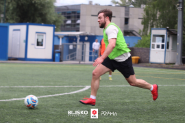 <a href="https://st.getinfootball.com/albums/1101934/6a1c6f00512dd_1920.jpg" target="_blank">Download original</a>
