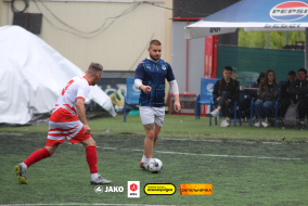 <a href="https://st.getinfootball.com/albums/1101940/6a1d27397c5ce_1920.jpg" target="_blank">Завантажити оригінал</a>