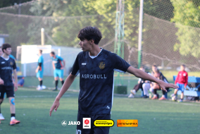 <a href="https://st.getinfootball.com/albums/1101960/6a1d760a7d419_1920.jpg" target="_blank">Завантажити оригінал</a>