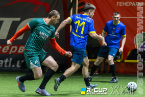 <a href="https://st.getinfootball.com/albums/1101975/6a1deb9f884dc_1920.jpg" target="_blank">Завантажити оригінал</a>