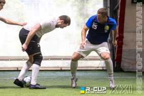 <a href="https://st.getinfootball.com/albums/1101977/6a1ded8fba1d9_1920.jpg" target="_blank">Завантажити оригінал</a>