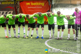 FC Legendary Amateurs  2 - 3  ФК Акули | R-CUP XXI #STOPTHEWAR