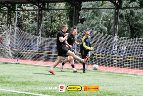 <a href="https://st.getinfootball.com/albums/1102033/6a209c83e4497_1920.jpg" target="_blank">Завантажити оригінал</a>