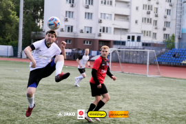 <a href="https://st.getinfootball.com/albums/1102037/6a209f9fdbdec_1920.jpg" target="_blank">Завантажити оригінал</a>