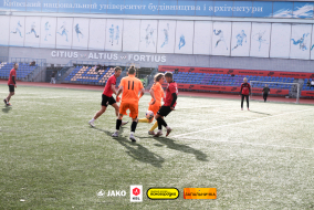 <a href="https://st.getinfootball.com/albums/1102038/6a20a0d5e0415_1920.jpg" target="_blank">Завантажити оригінал</a>