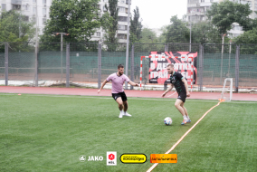 <a href="https://st.getinfootball.com/albums/1102043/6a20a346c3e27_1920.jpg" target="_blank">Завантажити оригінал</a>