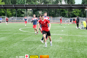 <a href="https://st.getinfootball.com/albums/1102049/6a20a98e97089_1920.jpg" target="_blank">Завантажити оригінал</a>