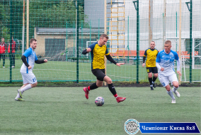 <a href="https://st.getinfootball.com/albums/1102067/6a232dac1ef9d_1920.jpg" target="_blank">Завантажити оригінал</a>