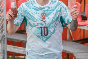 <a href="https://st.getinfootball.com/albums/1102120/6a26f8cca4e59_1920.jpg" target="_blank">Завантажити оригінал</a>