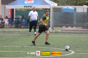 <a href="https://st.getinfootball.com/albums/1102150/6a284bad433d4_1920.jpg" target="_blank">Завантажити оригінал</a>