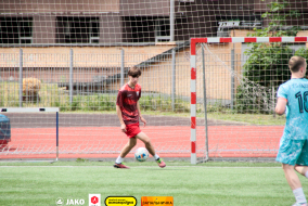 <a href="https://st.getinfootball.com/albums/1102193/6a29dbbbcfd97_1920.jpg" target="_blank">Завантажити оригінал</a>