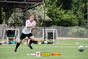<a href="https://st.getinfootball.com/albums/1102195/6a29dafd38ee9_1920.jpg" target="_blank">Завантажити оригінал</a>