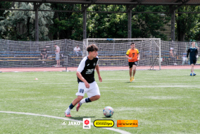 <a href="https://st.getinfootball.com/albums/1102196/6a2a1980a8a94_1920.jpg" target="_blank">Завантажити оригінал</a>