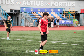 <a href="https://st.getinfootball.com/albums/1102198/6a2a1bcf853b7_1920.jpg" target="_blank">Завантажити оригінал</a>