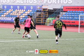 <a href="https://st.getinfootball.com/albums/1102199/6a2a1bdbc6384_1920.jpg" target="_blank">Завантажити оригінал</a>