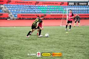 <a href="https://st.getinfootball.com/albums/1102199/6a2a1d5291c53_1920.jpg" target="_blank">Завантажити оригінал</a>