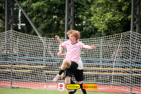 <a href="https://st.getinfootball.com/albums/1102205/6a2a1f27bfc31_1920.jpg" target="_blank">Завантажити оригінал</a>