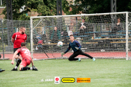 <a href="https://st.getinfootball.com/albums/1102218/6a2a26e78d9d2_1920.jpg" target="_blank">Завантажити оригінал</a>