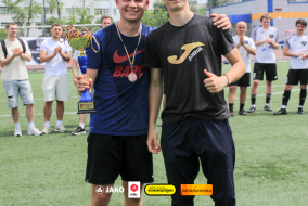 <a href="https://st.getinfootball.com/albums/1102219/6a2a272f8d2ab_1920.jpg" target="_blank">Завантажити оригінал</a>