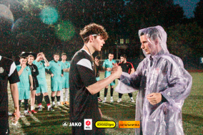 <a href="https://st.getinfootball.com/albums/1102223/6a2a29432abc3_1920.jpg" target="_blank">Завантажити оригінал</a>