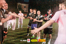 <a href="https://st.getinfootball.com/albums/1102223/6a2a2ab2d0121_1920.jpg" target="_blank">Завантажити оригінал</a>