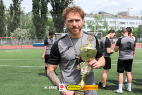 <a href="https://st.getinfootball.com/albums/1102224/6a2a2aa871ff1_1920.jpg" target="_blank">Завантажити оригінал</a>