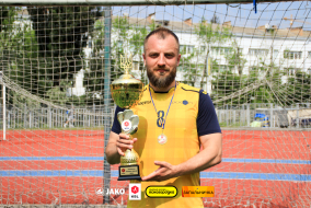 <a href="https://st.getinfootball.com/albums/1102225/6a2a2b1c1f568_1920.jpg" target="_blank">Завантажити оригінал</a>