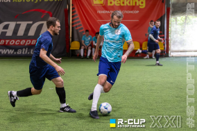 <a href="https://st.getinfootball.com/albums/1102236/6a2dbf6c478c8_1920.jpg" target="_blank">Завантажити оригінал</a>