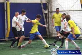 <a href="https://st.getinfootball.com/albums/1102313/6a343edfe9ae9_1920.jpg" target="_blank">Завантажити оригінал</a>