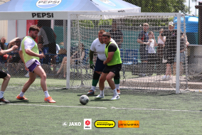 <a href="https://st.getinfootball.com/albums/1102339/6a395d5b703a1_1920.jpg" target="_blank">Завантажити оригінал</a>