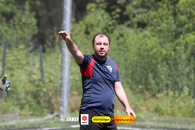 <a href="https://st.getinfootball.com/albums/1102340/6a39615658427_1920.jpg" target="_blank">Завантажити оригінал</a>