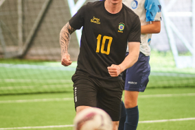 <a href="https://st.getinfootball.com/albums/1102358/6a3998a43ca9a_1920.jpg" target="_blank">Завантажити оригінал</a>