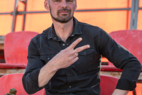 <a href="https://st.getinfootball.com/albums/1102363/6a39a868212b7_1920.jpg" target="_blank">Завантажити оригінал</a>
