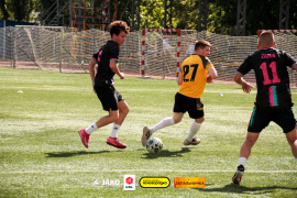 <a href="https://st.getinfootball.com/albums/1102391/6a3c0629bcf78_1920.jpg" target="_blank">Завантажити оригінал</a>