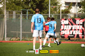 <a href="https://st.getinfootball.com/albums/1102392/6a3c07919cdfa_1920.jpg" target="_blank">Завантажити оригінал</a>