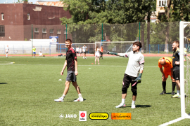 <a href="https://st.getinfootball.com/albums/1102396/6a3c093a7ce8e_1920.jpg" target="_blank">Завантажити оригінал</a>