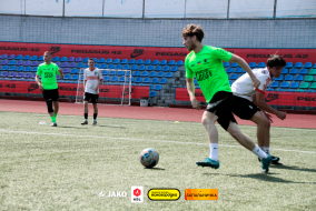 <a href="https://st.getinfootball.com/albums/1102399/6a3c09bdb0d2f_1920.jpg" target="_blank">Завантажити оригінал</a>