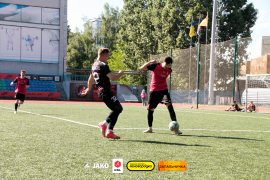 <a href="https://st.getinfootball.com/albums/1102401/6a3c0b05eb390_1920.jpg" target="_blank">Завантажити оригінал</a>