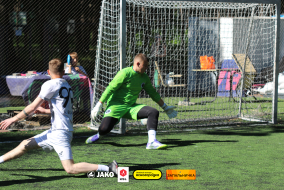 <a href="https://st.getinfootball.com/albums/1102422/6a3d02d5507dc_1920.jpg" target="_blank">Завантажити оригінал</a>
