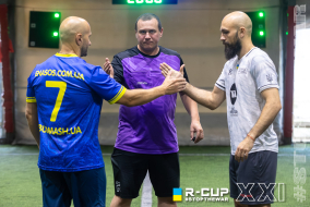 <a href="https://st.getinfootball.com/albums/1102450/6a442833c01a3_1920.jpg" target="_blank">Завантажити оригінал</a>