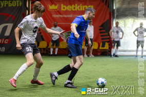 <a href="https://st.getinfootball.com/albums/1102450/6a4428ad640a7_1920.jpg" target="_blank">Завантажити оригінал</a>