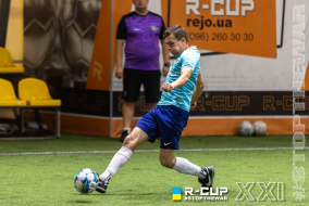 <a href="https://st.getinfootball.com/albums/1102452/6a4429316e384_1920.jpg" target="_blank">Завантажити оригінал</a>