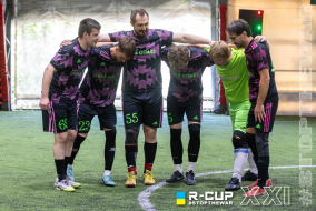 <a href="https://st.getinfootball.com/albums/1102453/6a4429a41d965_1920.jpg" target="_blank">Завантажити оригінал</a>