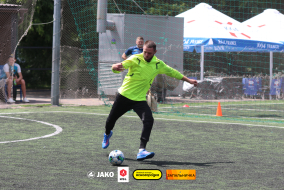 <a href="https://st.getinfootball.com/albums/1102462/6a44aaa43bbd5_1920.jpg" target="_blank">Завантажити оригінал</a>