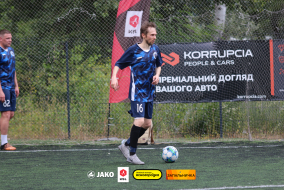<a href="https://st.getinfootball.com/albums/1102463/6a44ae0edb4bb_1920.jpg" target="_blank">Завантажити оригінал</a>