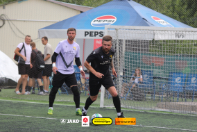 <a href="https://st.getinfootball.com/albums/1102463/6a44ae27e12f8_1920.jpg" target="_blank">Завантажити оригінал</a>