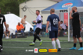 <a href="https://st.getinfootball.com/albums/1102463/6a44ae7d1f39a_1920.jpg" target="_blank">Завантажити оригінал</a>