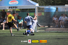 <a href="https://st.getinfootball.com/albums/1102470/6a44d95a0c0b5_1920.jpg" target="_blank">Завантажити оригінал</a>