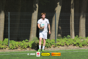 <a href="https://st.getinfootball.com/albums/1102472/6a44dca42aa58_1920.jpg" target="_blank">Завантажити оригінал</a>